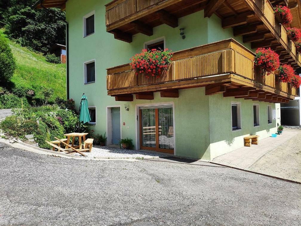 Gruberhof Gereuth Apartment Brixen